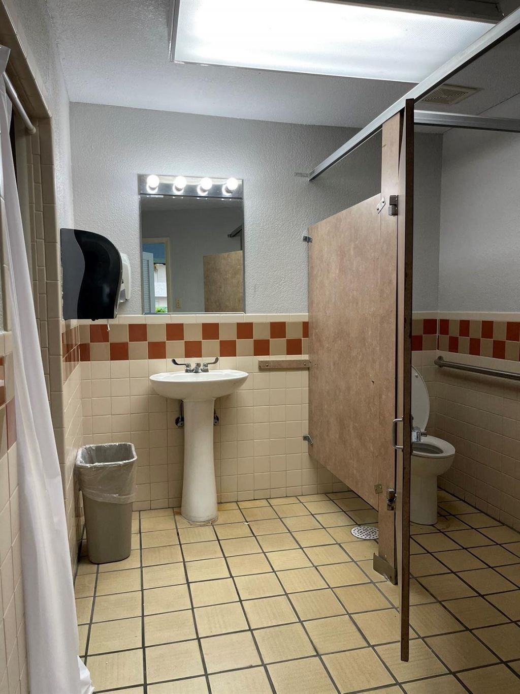 361 S Hollybrook Drive, Unit 103, Pembroke Pines, FL 33025 Photo