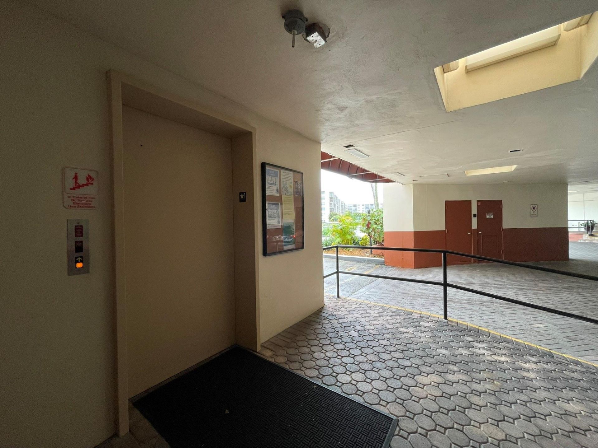 361 S Hollybrook Drive, Unit 103, Pembroke Pines, FL 33025 Photo