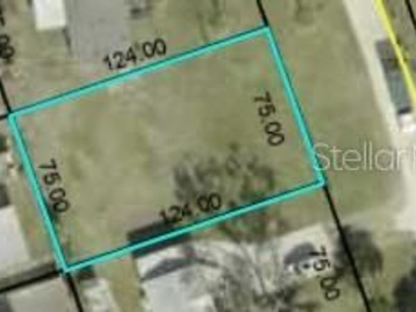 8 FIRST AVENUE, PALM COAST, FL 32137