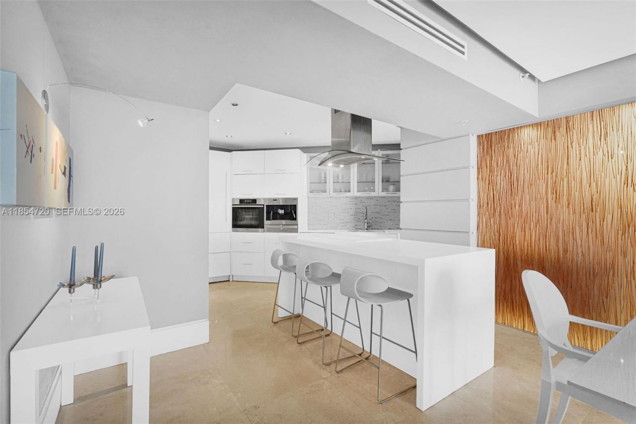 16699 Collins Ave, Unit 1103, Sunny Isles Beach, FL 33160 Photo