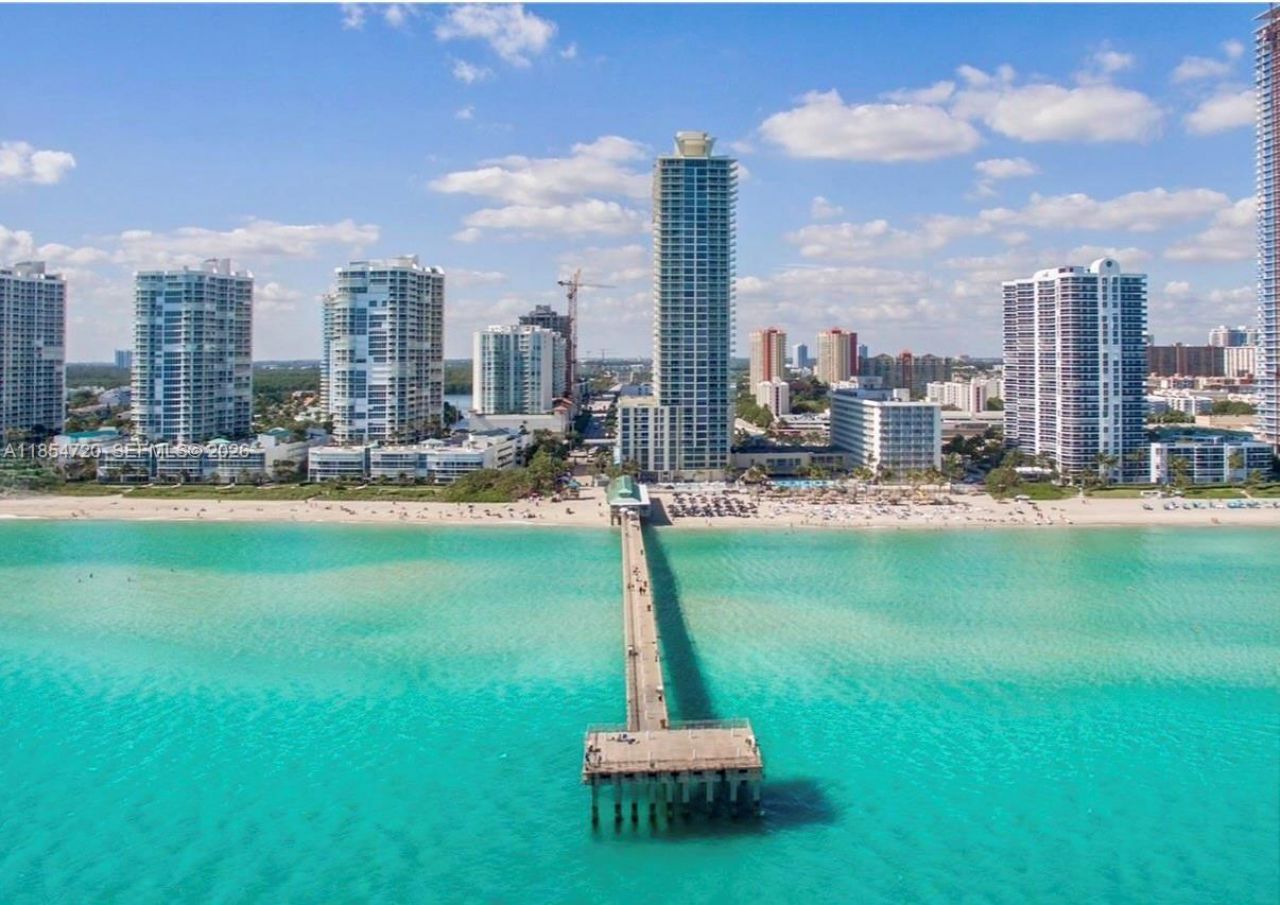 16699 Collins Ave, Unit 1103, Sunny Isles Beach, FL 33160 Photo