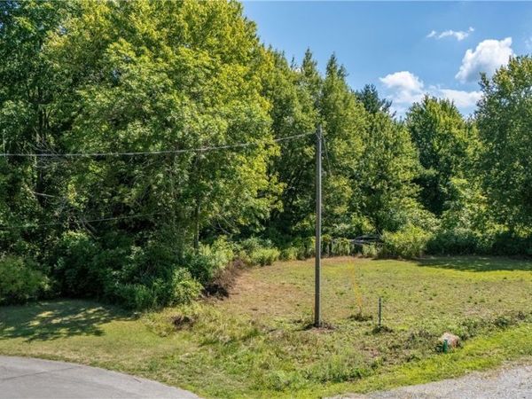 Peach Street, Olcott, NY 14126