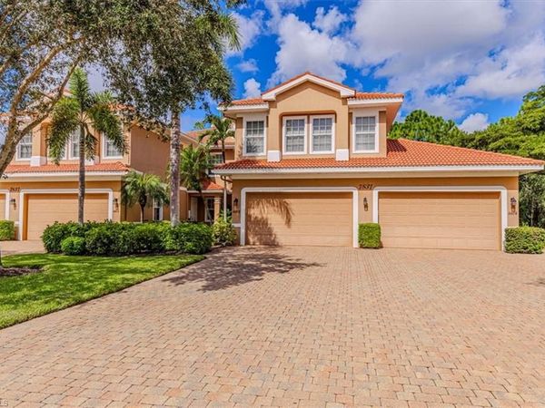 7837 Hawthorne DR, Unit 1102, NAPLES, FL 34113