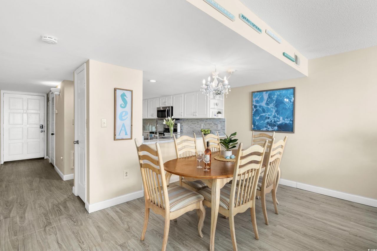 1108 N Waccamaw Dr. Photo 6