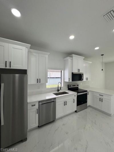 520 Millcreek St, Lehigh Acres, FL 33974 Photo