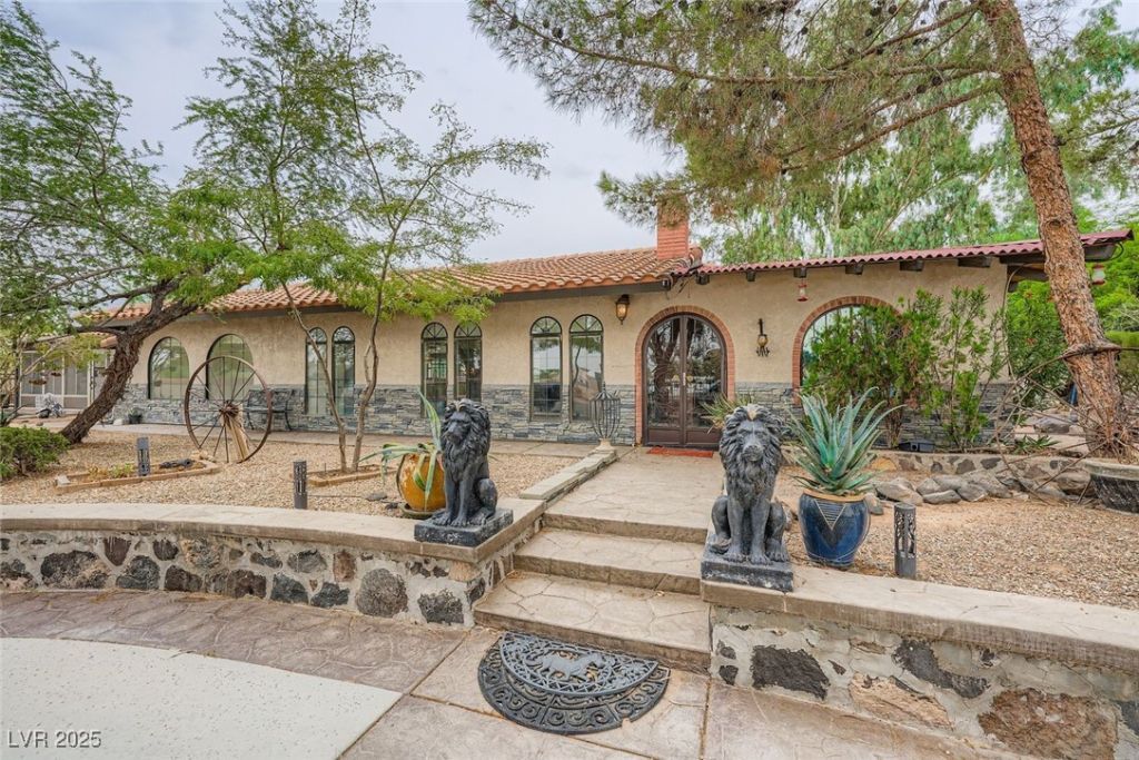 10410 La Cienega Street, Las Vegas, NV 89183 Main Photo