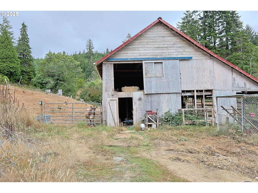 Property Image 39