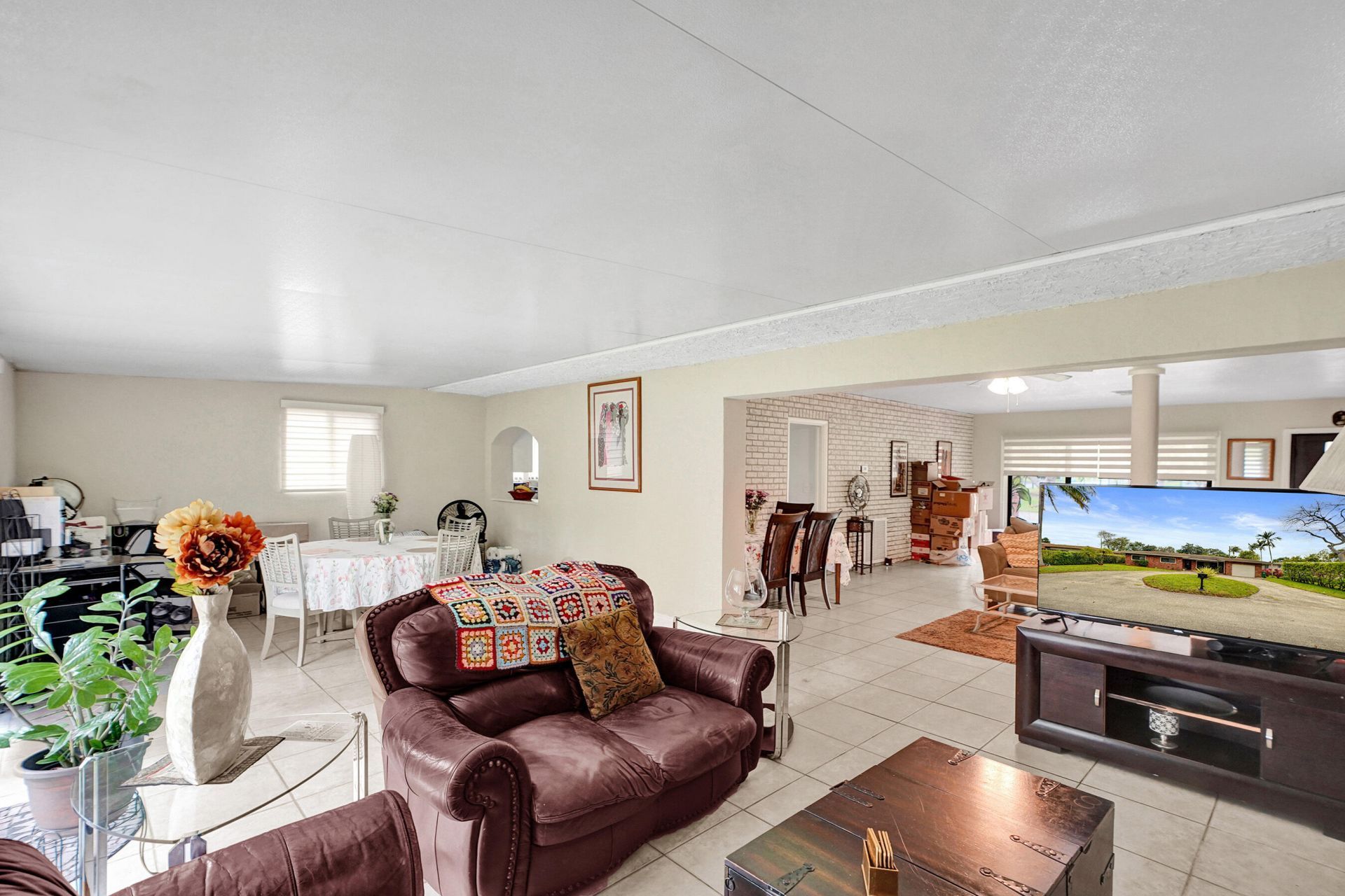 1070 NW 149th Street, Miami, FL 33168 Photo