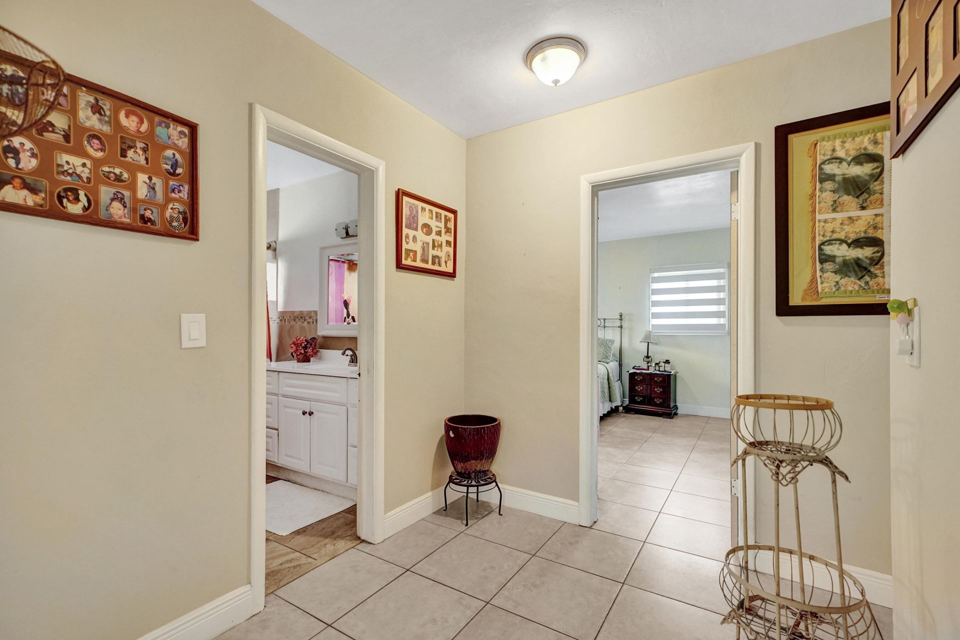 1070 NW 149th Street, Miami, FL 33168 Photo