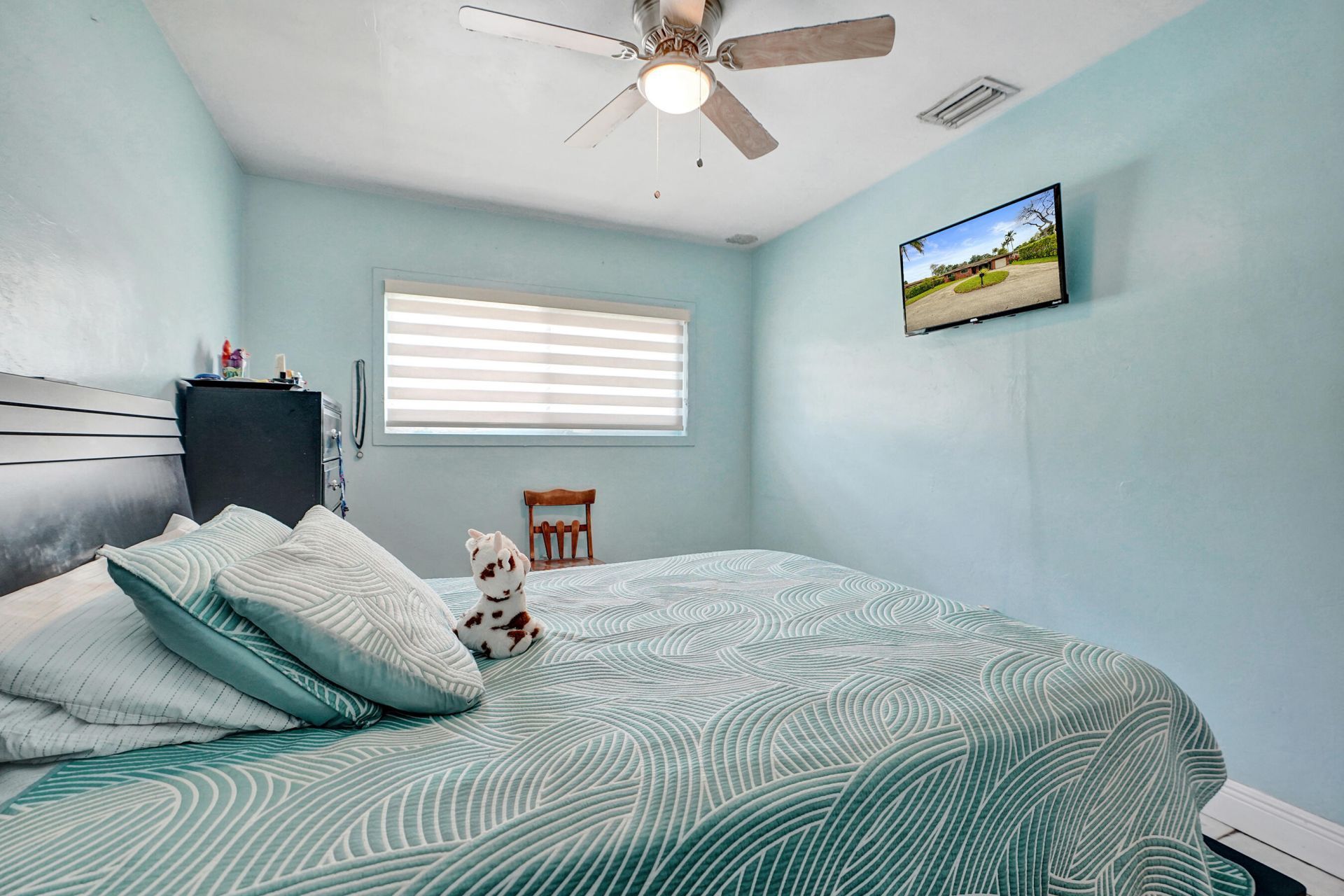 1070 NW 149th Street, Miami, FL 33168 Photo