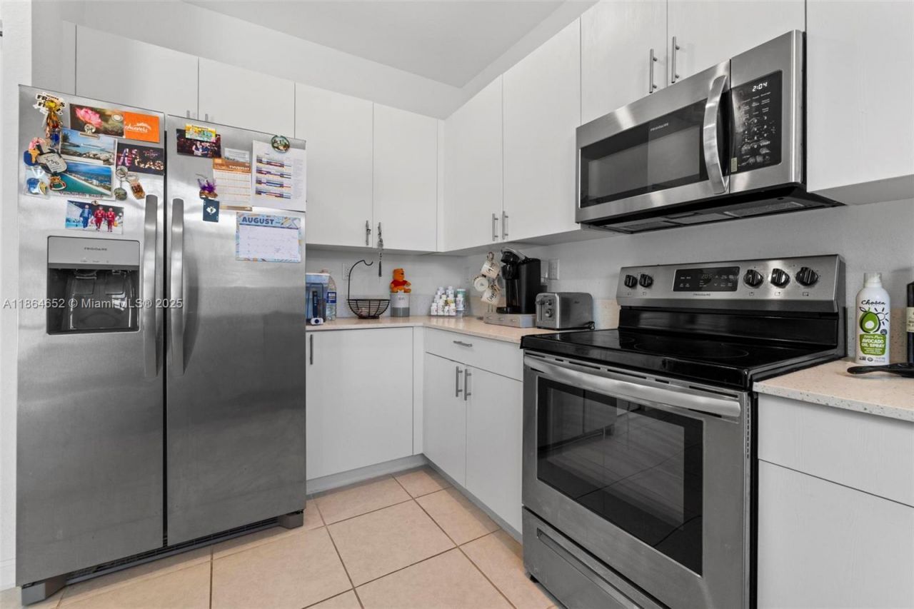 20380 NW 5th Ct, Miami Gardens, FL 33169 Photo