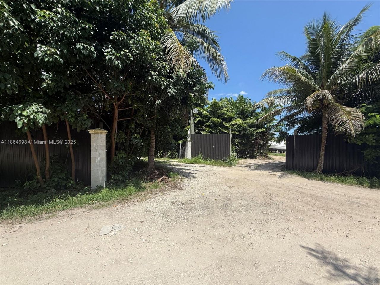 15765 SW 206th Ave, Miami, FL 33187 Photo