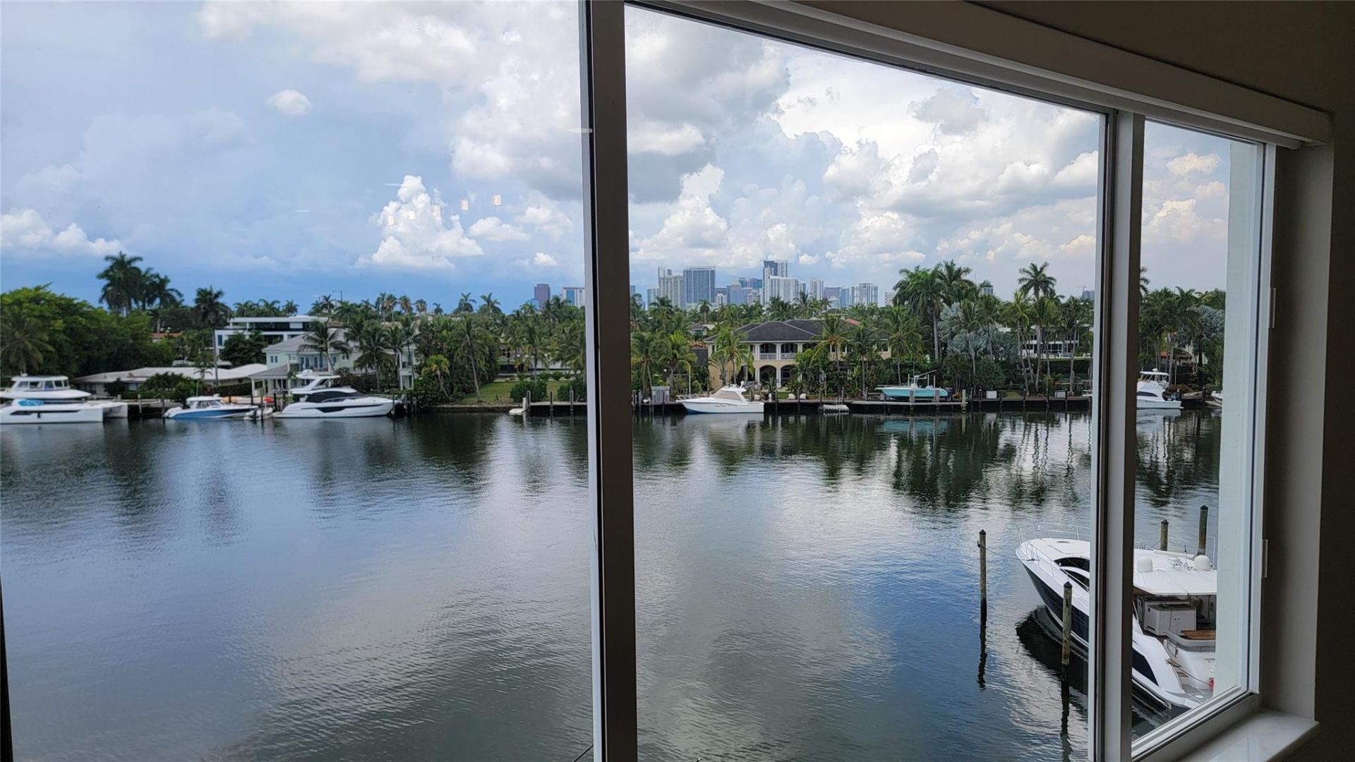 333 Sunset Drive, Unit 208, Fort Lauderdale, FL 33301 Photo