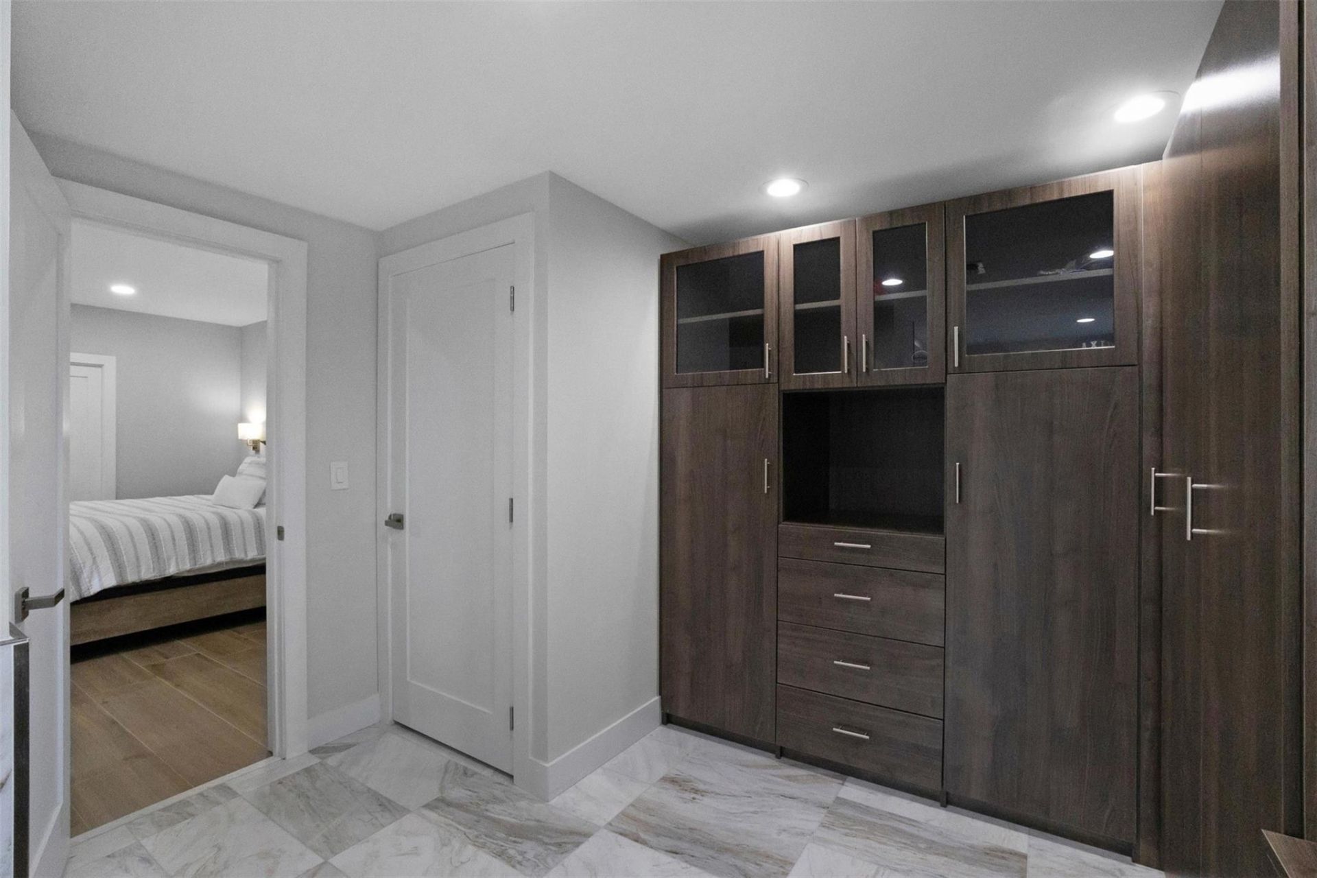 333 Sunset Drive, Unit 208, Fort Lauderdale, FL 33301 Photo