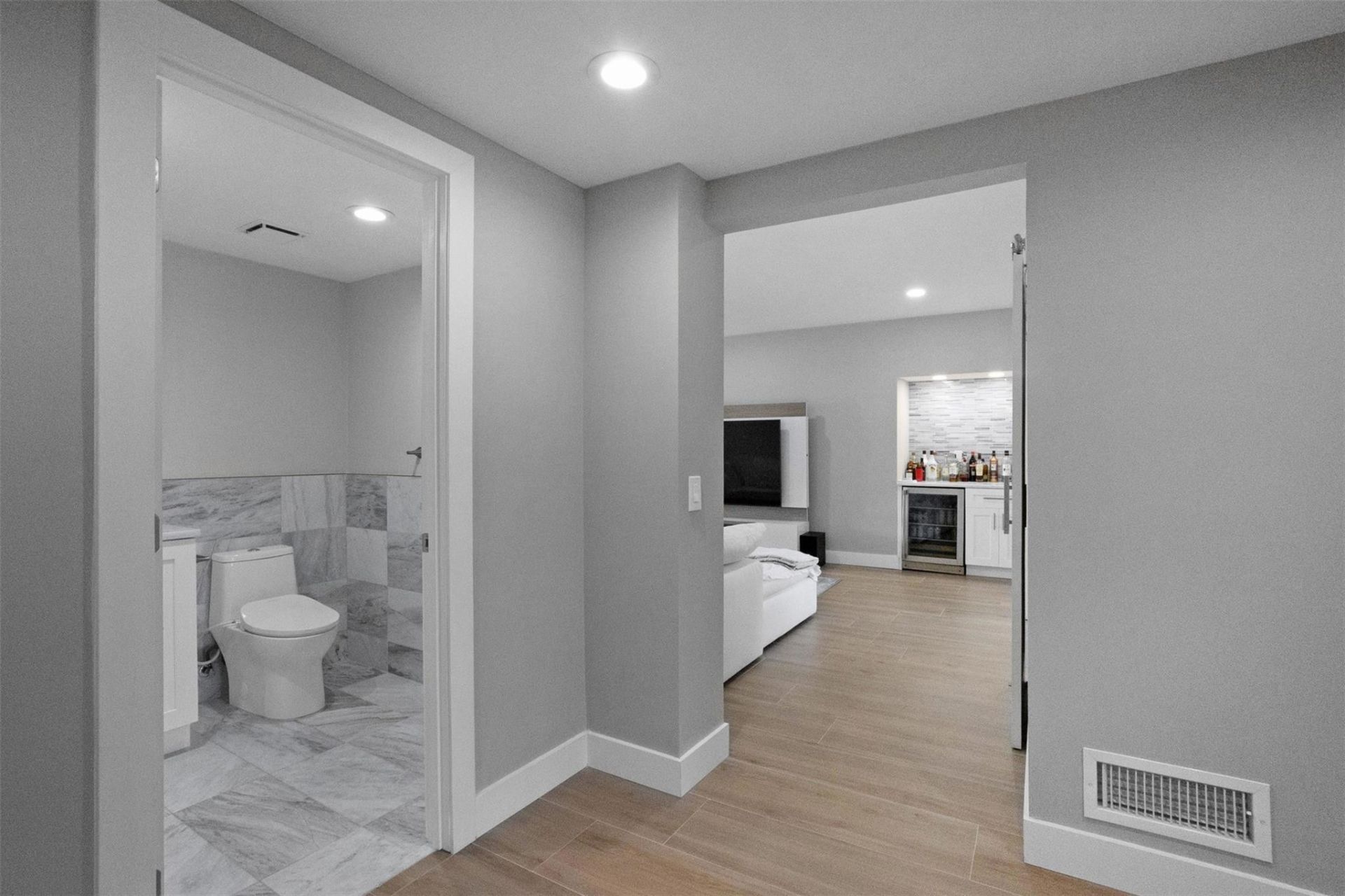 333 Sunset Drive, Unit 208, Fort Lauderdale, FL 33301 Photo