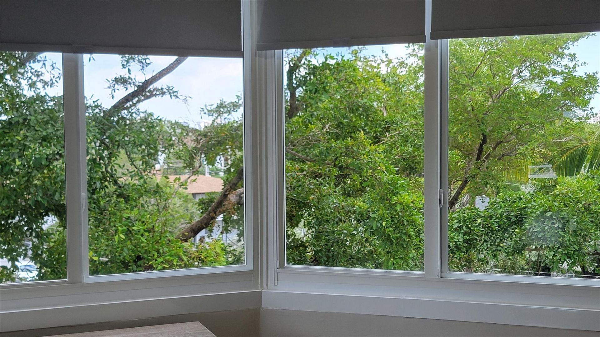 333 Sunset Drive, Unit 208, Fort Lauderdale, FL 33301 Photo