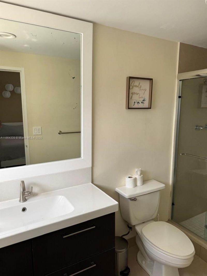 3801 S Ocean Dr, Unit 14V, Hollywood, FL 33019 Photo