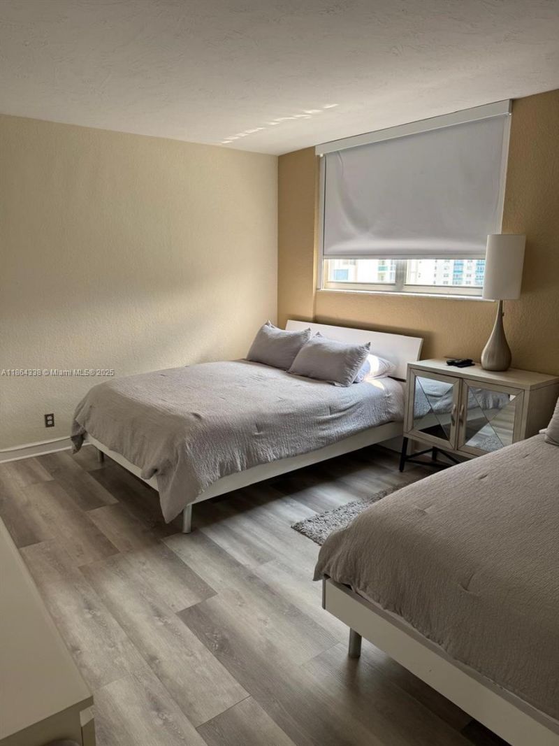 3801 S Ocean Dr, Unit 14V, Hollywood, FL 33019 Photo