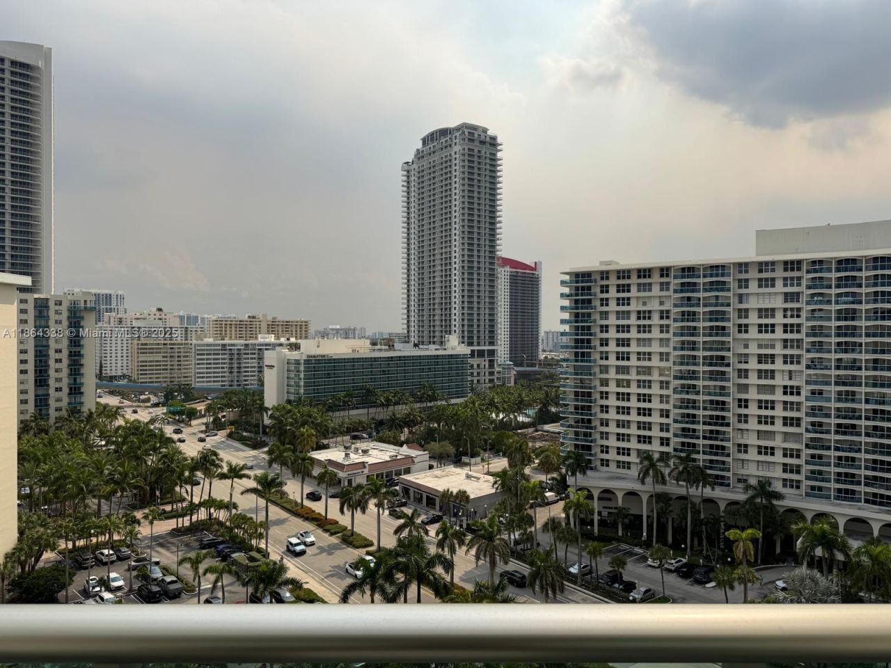 3801 S Ocean Dr, Unit 14V, Hollywood, FL 33019 Photo