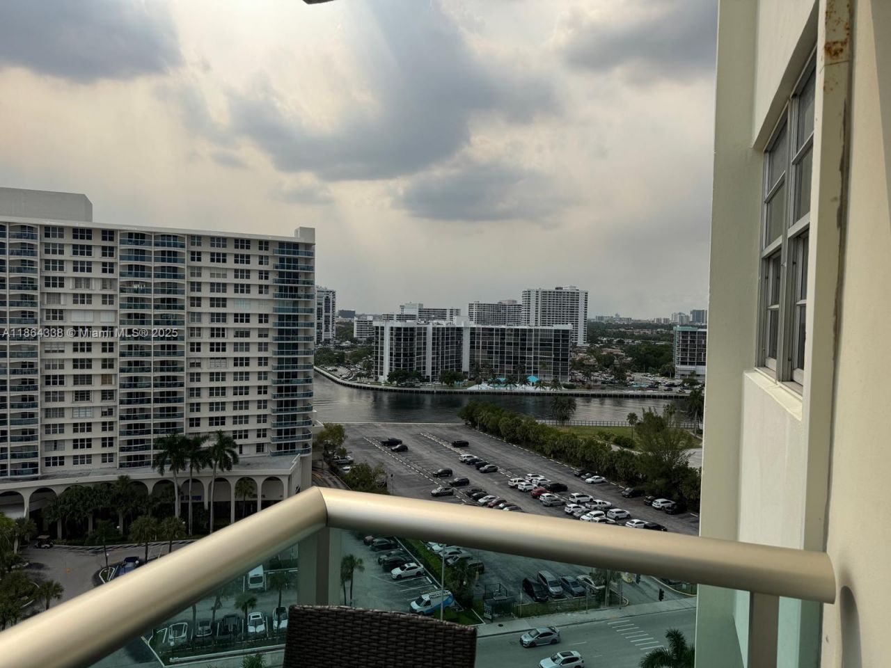 3801 S Ocean Dr, Unit 14V, Hollywood, FL 33019 Photo