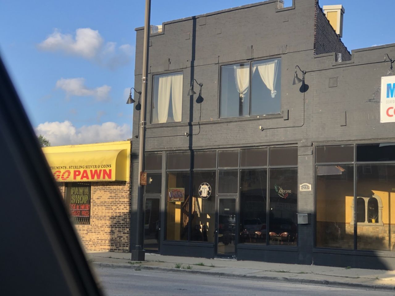 6237 S Archer Road, Summit, IL 60501