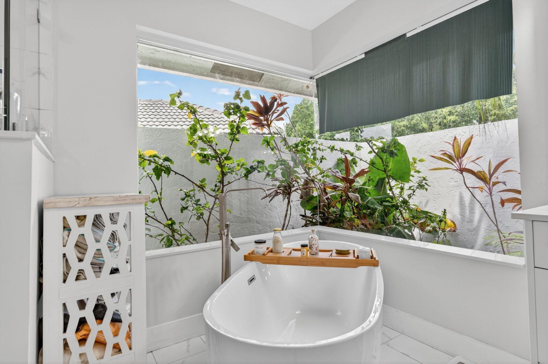 10738 Santa Rosa Drive, Boca Raton, FL 33498 Photo