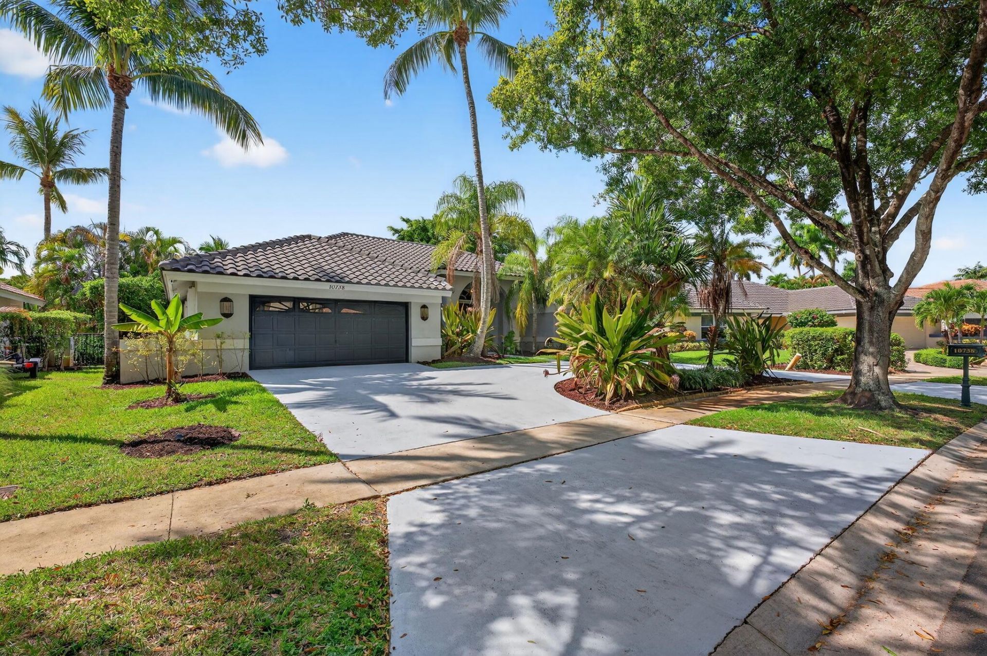 10738 Santa Rosa Drive, Boca Raton, FL 33498 Photo