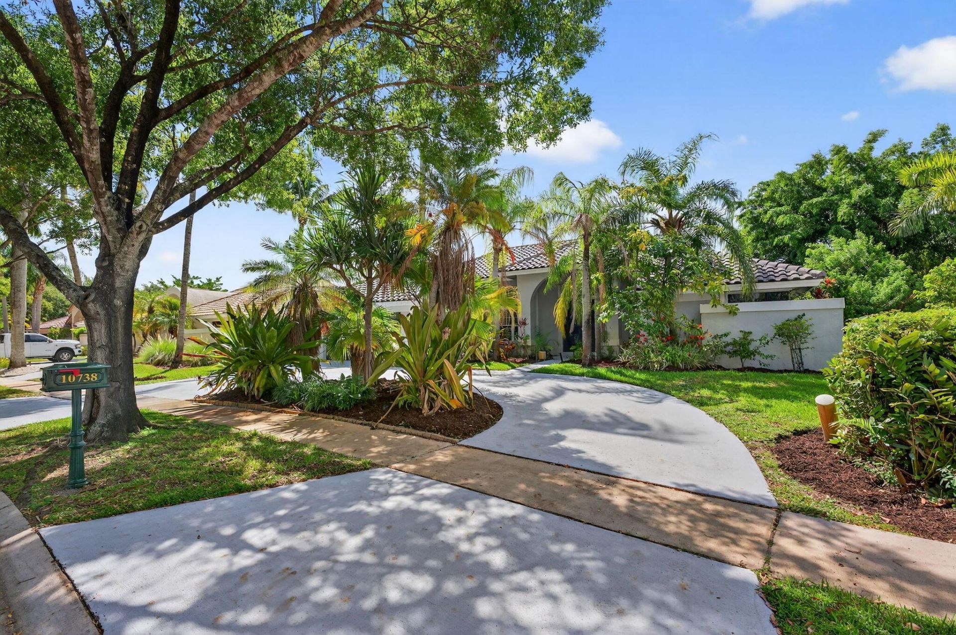 10738 Santa Rosa Drive, Boca Raton, FL 33498 Photo