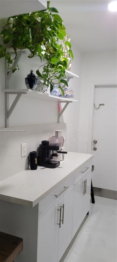 1265 Marseille Dr, Unit 31, Miami Beach, FL 33141 Photo