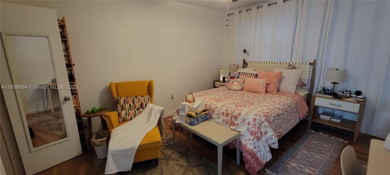 1265 Marseille Dr, Unit 31, Miami Beach, FL 33141 Photo