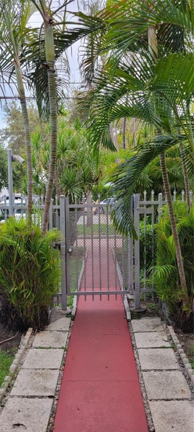 1265 Marseille Dr, Unit 31, Miami Beach, FL 33141 Photo