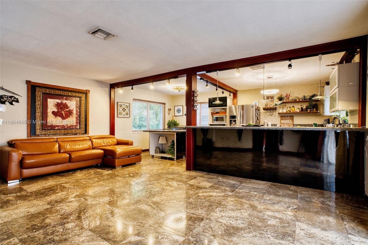 1923 Dewey St, Hollywood, FL 33020 Photo