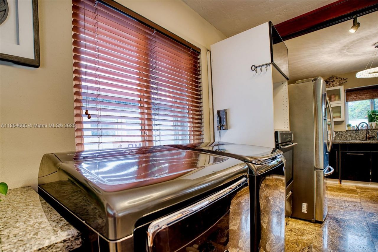 1923 Dewey St, Hollywood, FL 33020 Photo