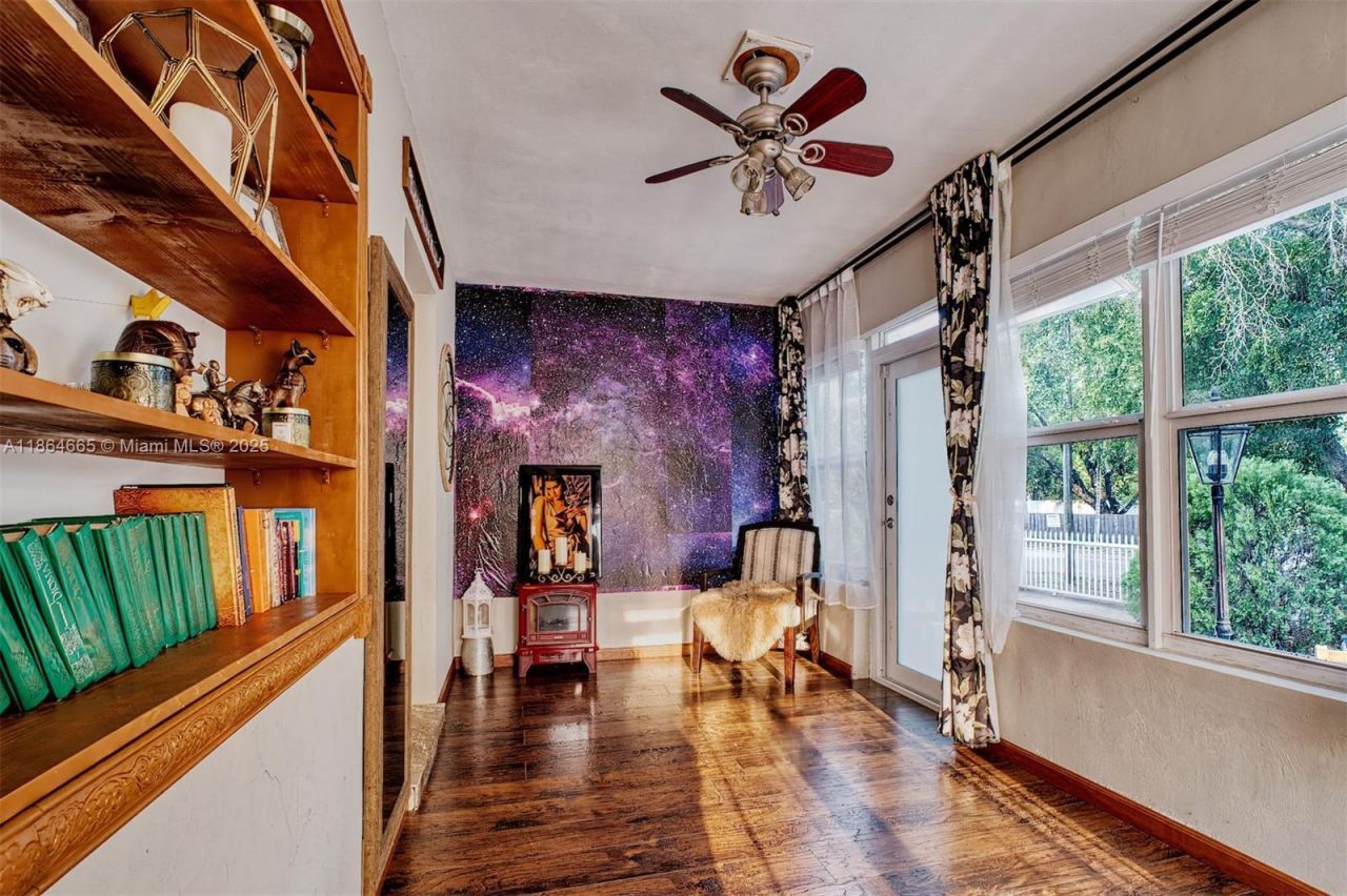 1923 Dewey St, Hollywood, FL 33020 Photo