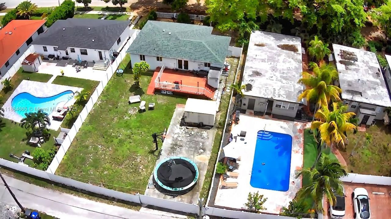 1923 Dewey St, Hollywood, FL 33020 Photo