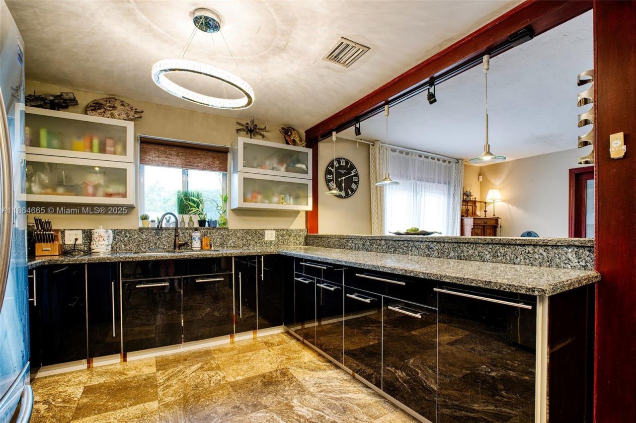 1923 Dewey St, Hollywood, FL 33020 Photo