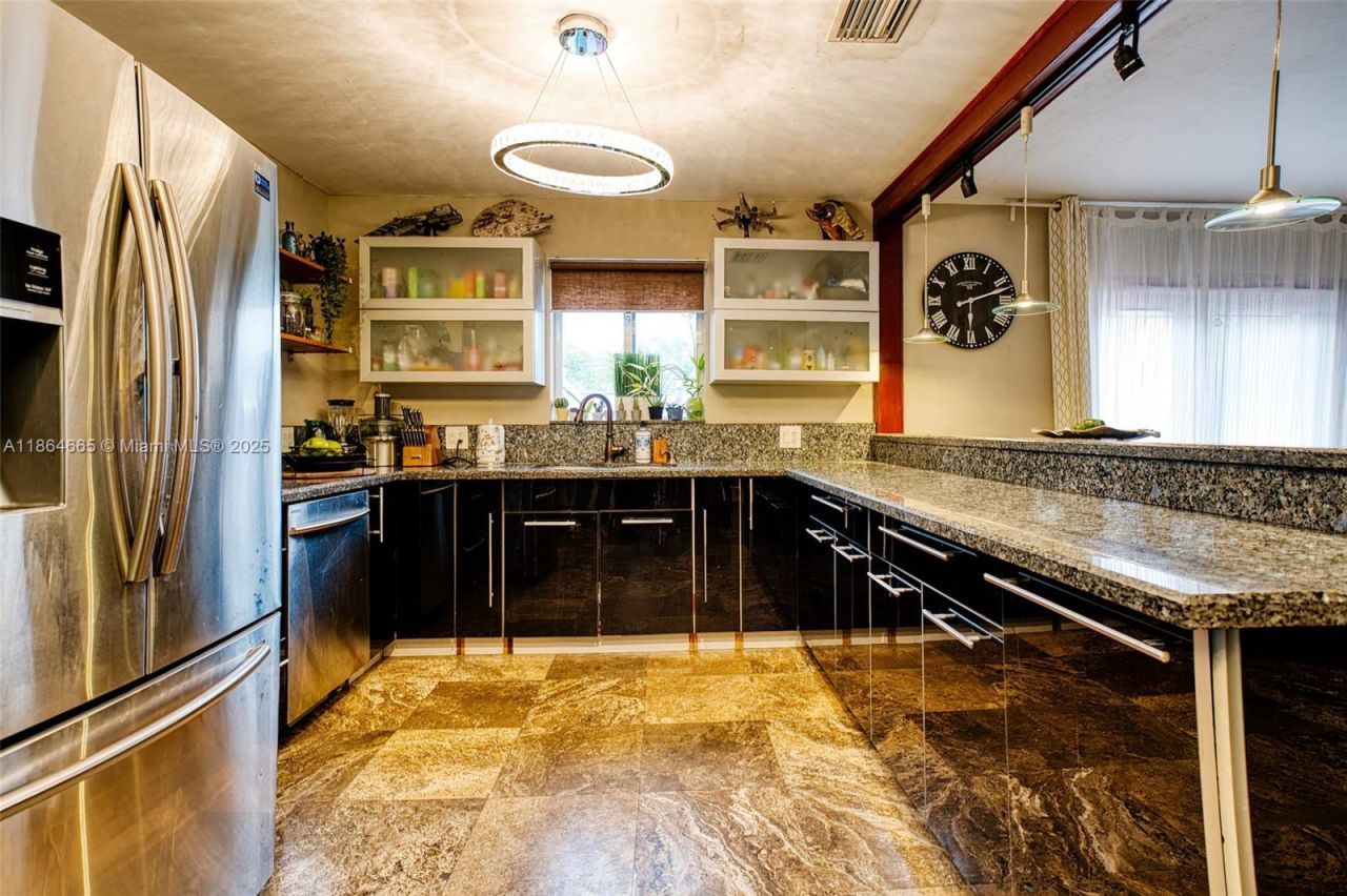 1923 Dewey St, Hollywood, FL 33020 Photo