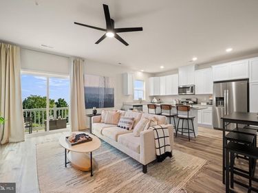 13 FORD STREET, Unit B, BRIDGEPORT, PA 19405