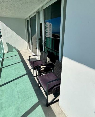 100 Bayview Dr, Unit 1906, Sunny Isles Beach, FL 33160 Photo