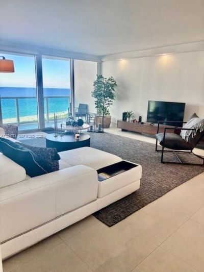 100 Bayview Dr, Unit 1906, Sunny Isles Beach, FL 33160 Photo
