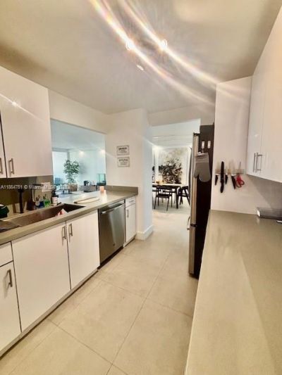 100 Bayview Dr, Unit 1906, Sunny Isles Beach, FL 33160 Photo