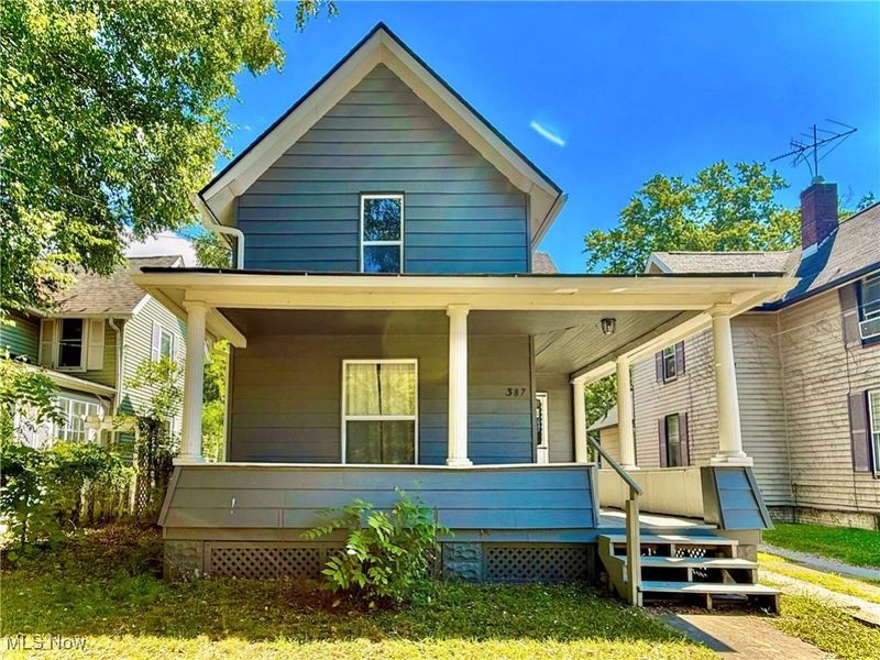 387 4th Street NW, Barberton, OH 44203 Photo 2