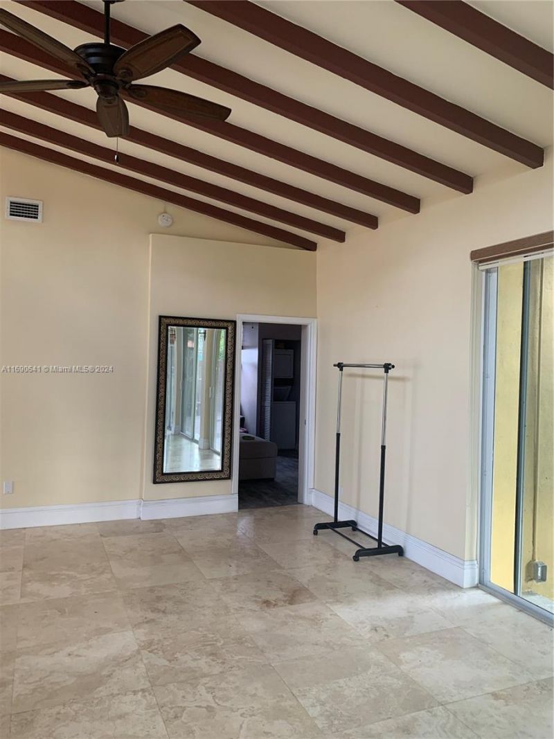 310 191st Ter, Sunny Isles Beach, FL 33160 Photo