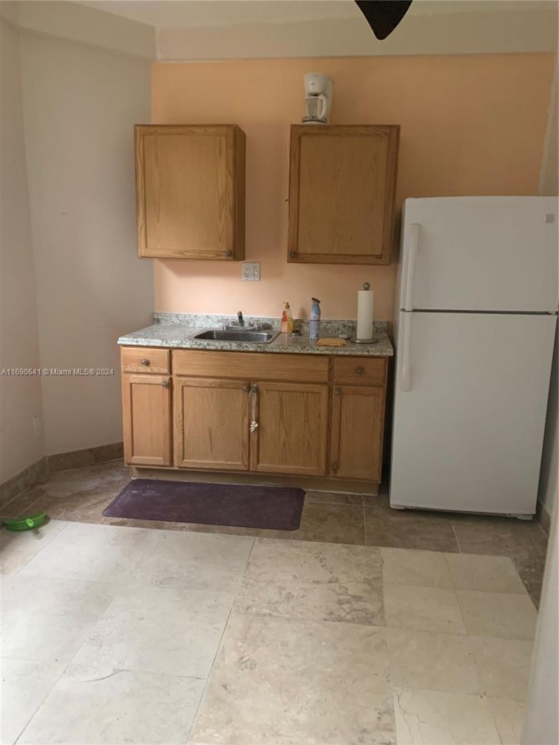 310 191st Ter, Sunny Isles Beach, FL 33160 Photo