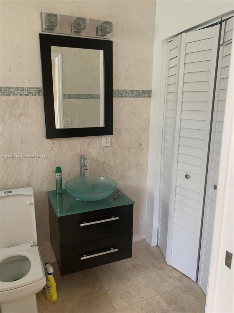 310 191st Ter, Sunny Isles Beach, FL 33160 Photo