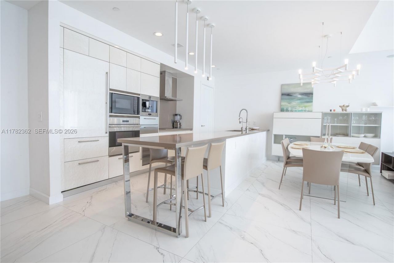 17475 Collins Ave, Unit 1703, Sunny Isles Beach, FL 33160 Photo