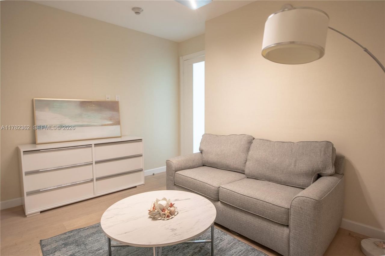 17475 Collins Ave, Unit 1703, Sunny Isles Beach, FL 33160 Photo