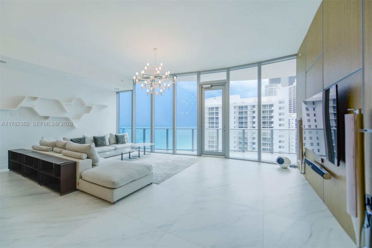 17475 Collins Ave, Unit 1703, Sunny Isles Beach, FL 33160 Photo