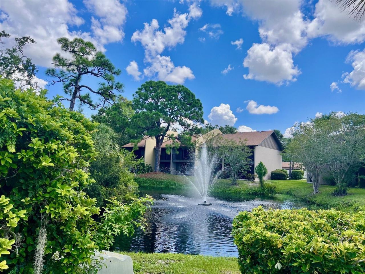 984 Sunridge Drive, Unit J3, Sarasota, FL 34234 Photo