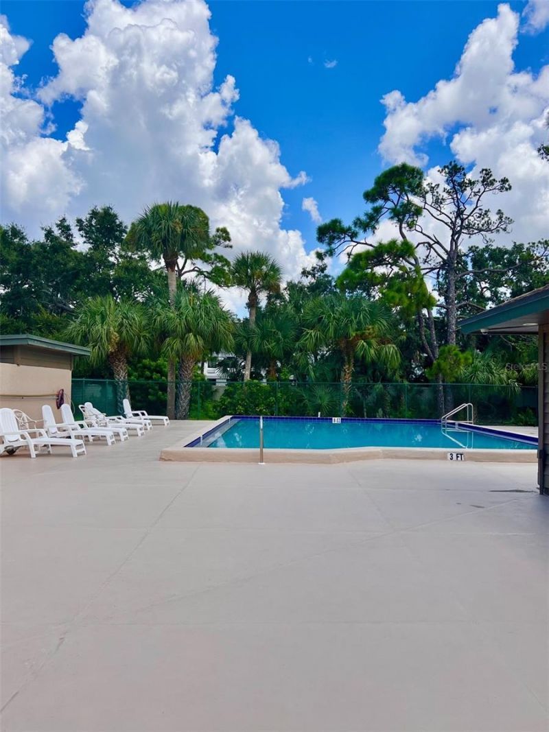984 Sunridge Drive, Unit J3, Sarasota, FL 34234 Photo